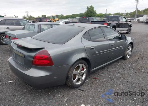 2005 Pontiac Grand Prix Gxp z USA, uszkodzony, nr VIN 2G2WC52CX51351102
